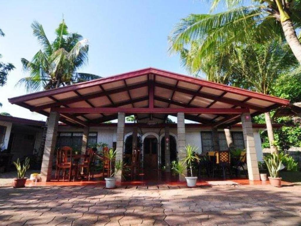 Ayahay Sa Matutina Puerto Princesa Exterior photo