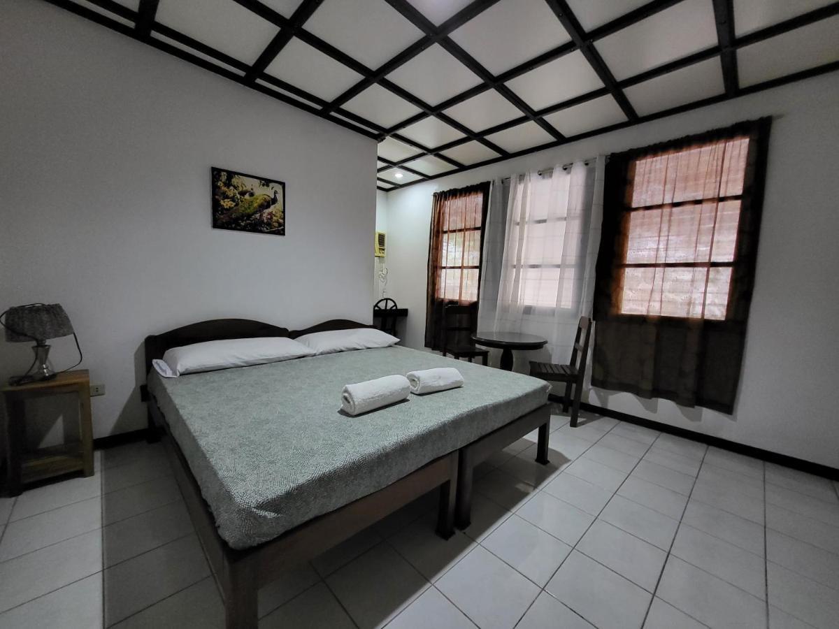 Ayahay Sa Matutina Puerto Princesa Room photo